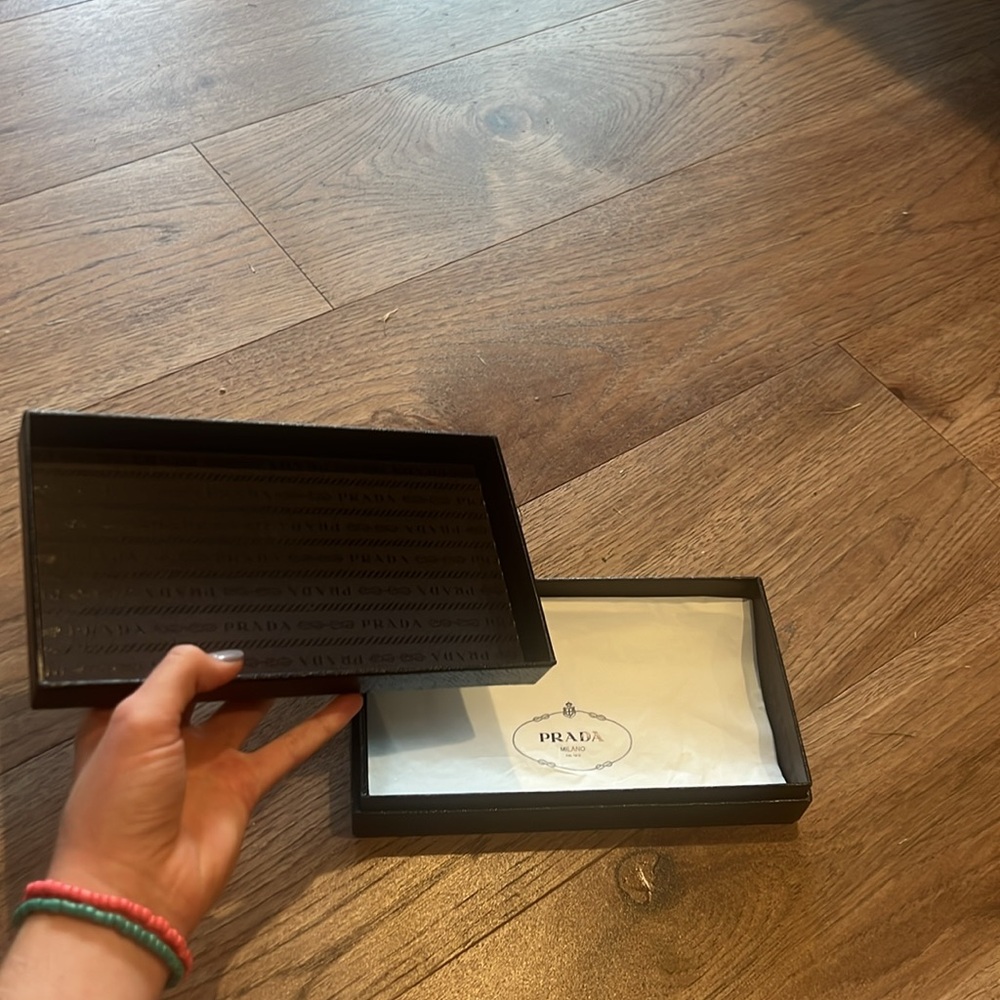 Prada box! - Picture 2 of 3